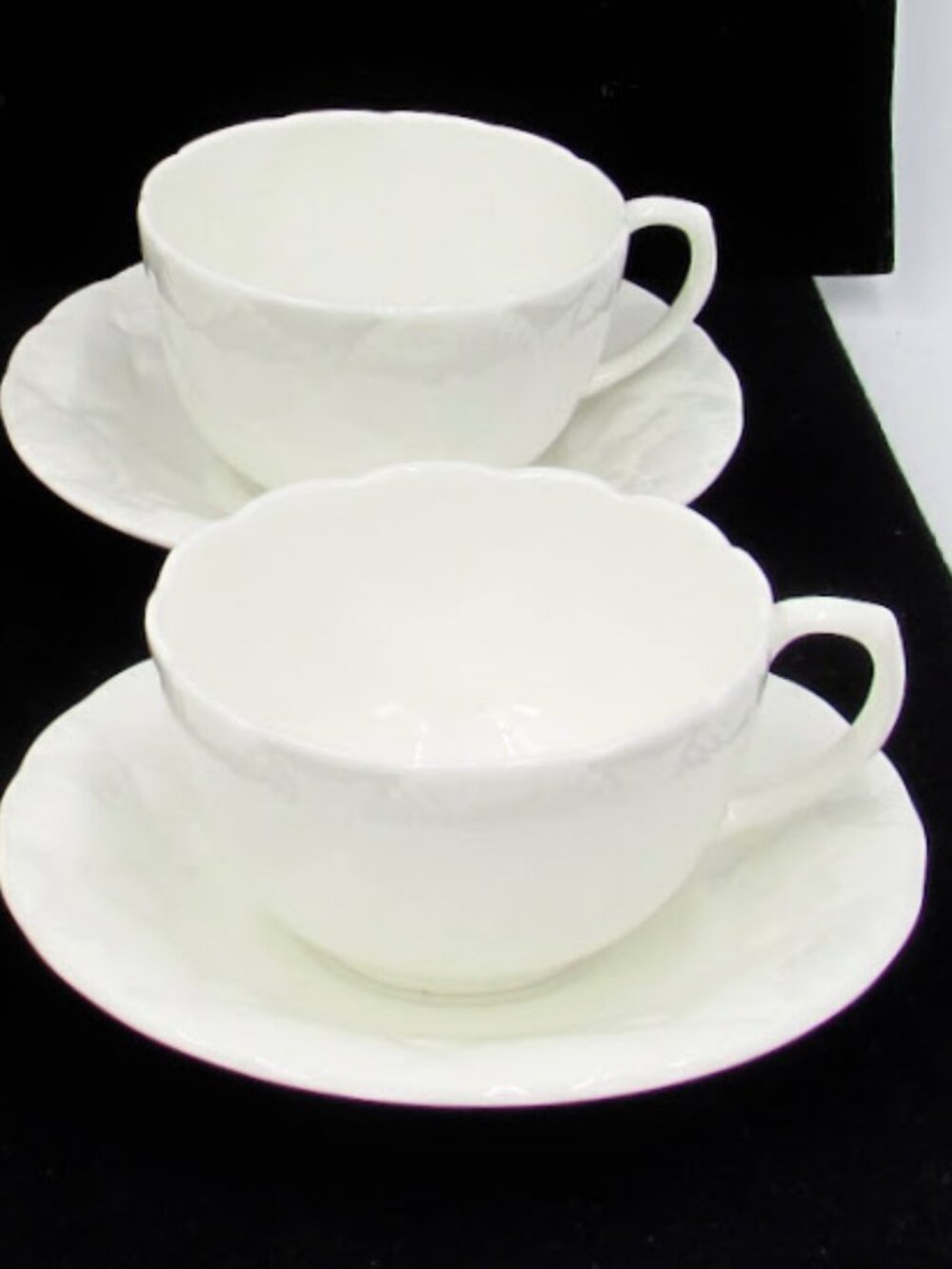 WEDGWOOD Oceanside Cups & Saucers White Bone China Made England Set of 2